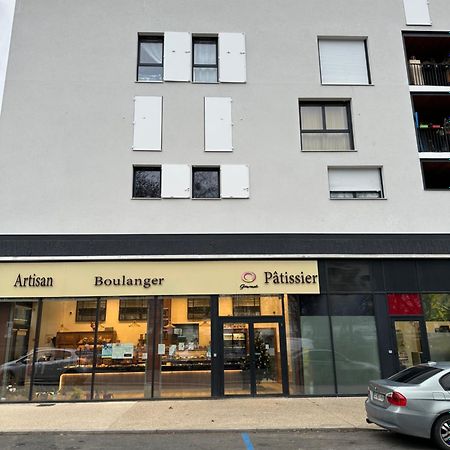 Résidence du Clos de l'Arche Torcy - Appartement de 34 m2, avec coin nuit, coin salon, coin cuisine, et parking privé souterrain - Idéal longs séjours Esterno foto